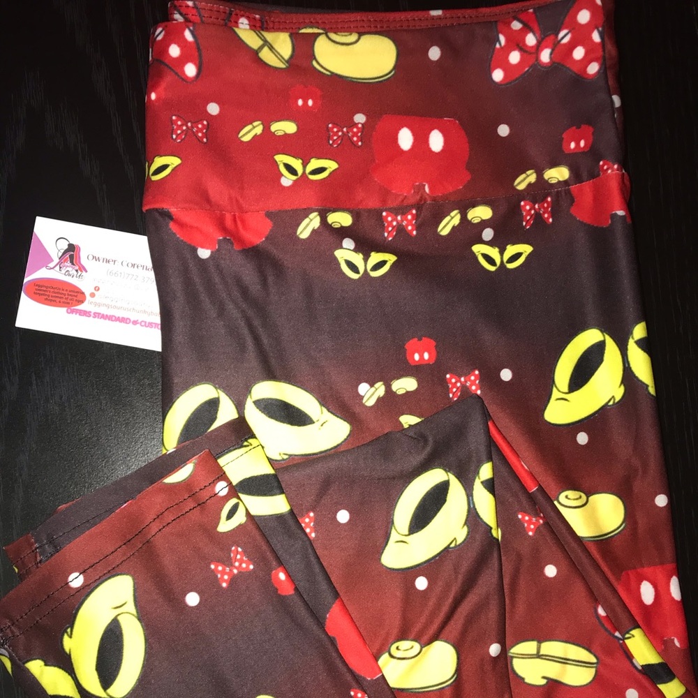 Minnie Mouse Bows & shoes custom leggings